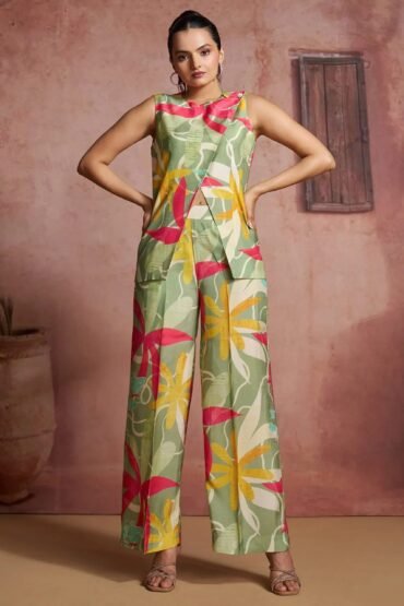 Gorgeous Green Digital Printed Muslin Silk Party Wear Co-Ord Set