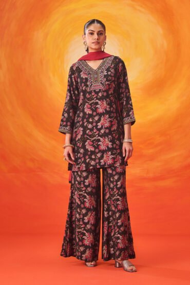 Saanjh Black Floral Printed Suit Set with Dupatta