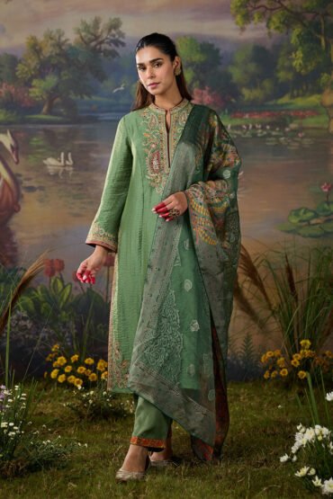 Ilaa Green Zari Embroidered Suit Set with Brasso Dupatta