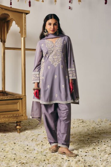 Fayra Lavender Georgette Embroidered Suit Set with Dupatta