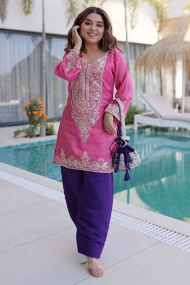 Alluring Pink Zari Work Viscose Traditional Salwar Kameez