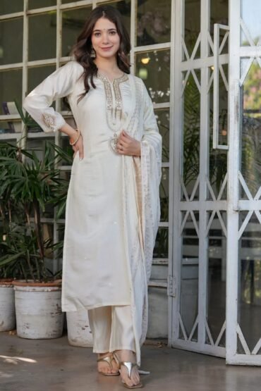 Incredible Off-White Embroidered Viscose Traditional Pant Suit