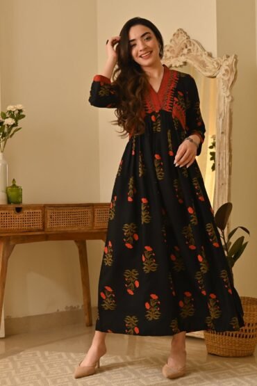 Gulbagh Black V Neck Dress