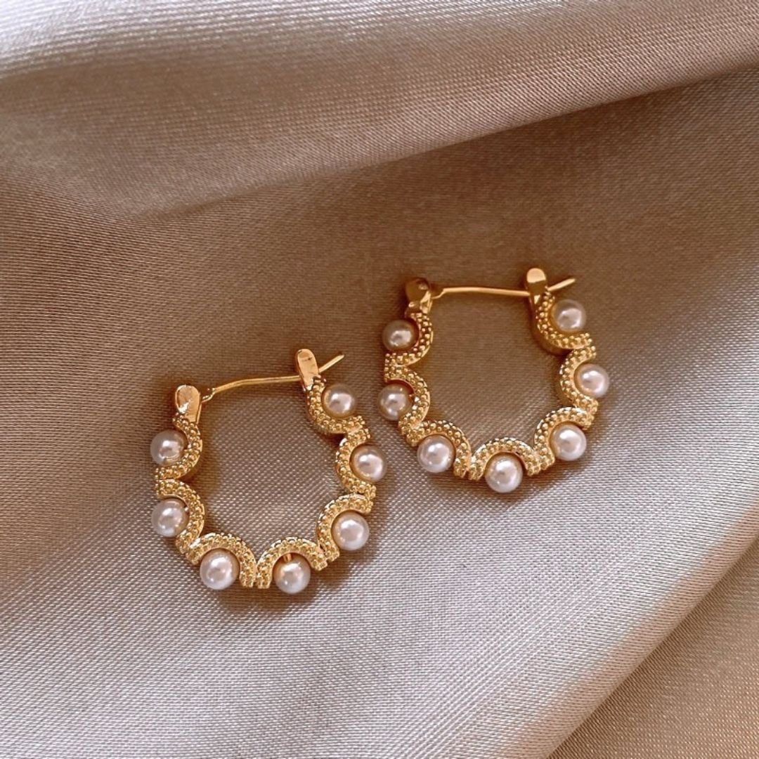 LuRich Stylonous Wave Hoop Earrings