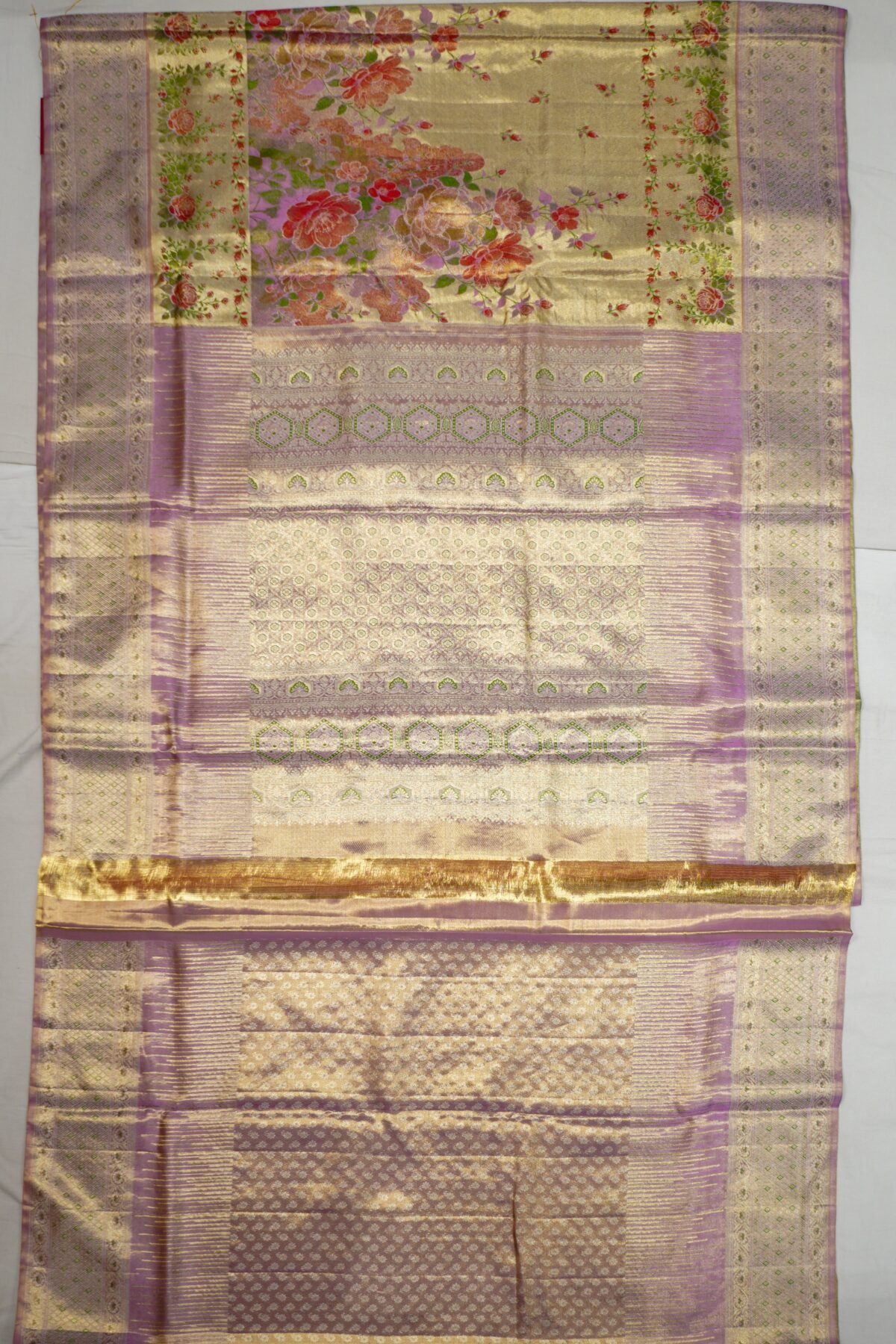 Gold Kanchi Pattu Saree With Resham Border