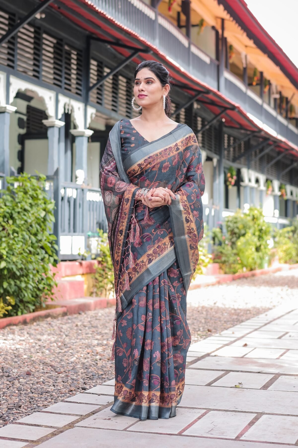 Charcoal Gray Floral Design Pure Cotton Linen Saree with Blouse and Tassels