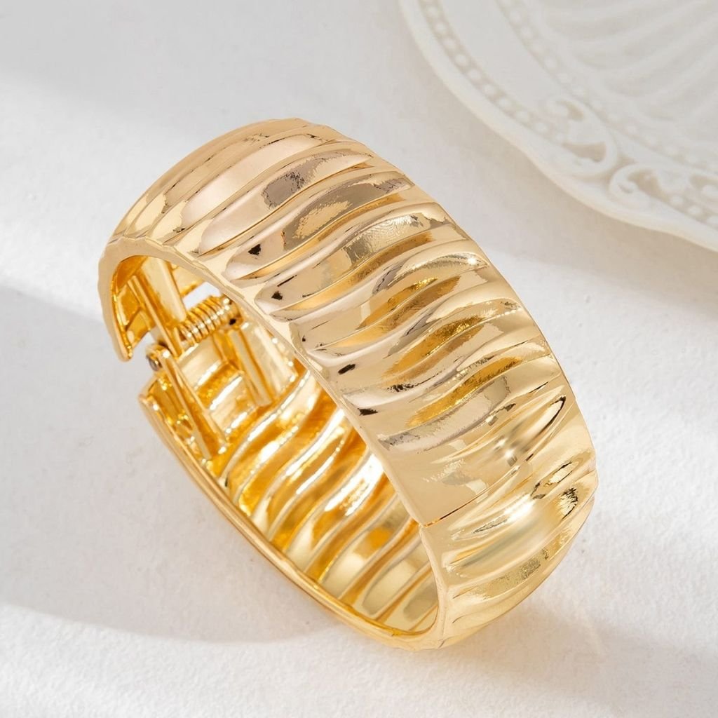 Bold Babe Bracelet