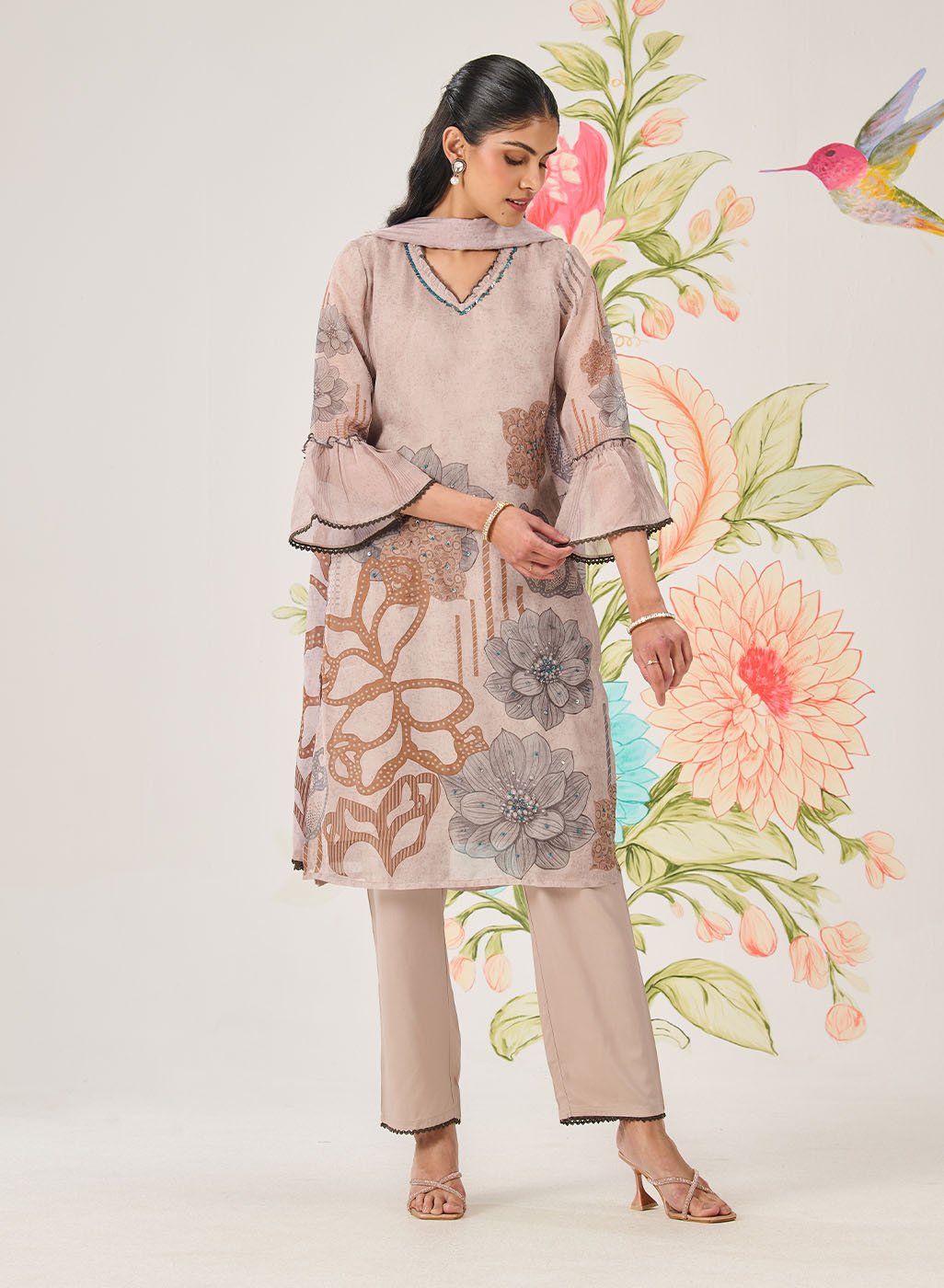 Anvi Grey Floral Printed Organza Suit Set with Dupatta