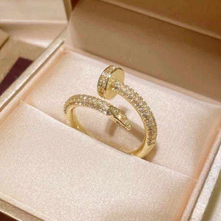 Rich Styloni Spark Ring
