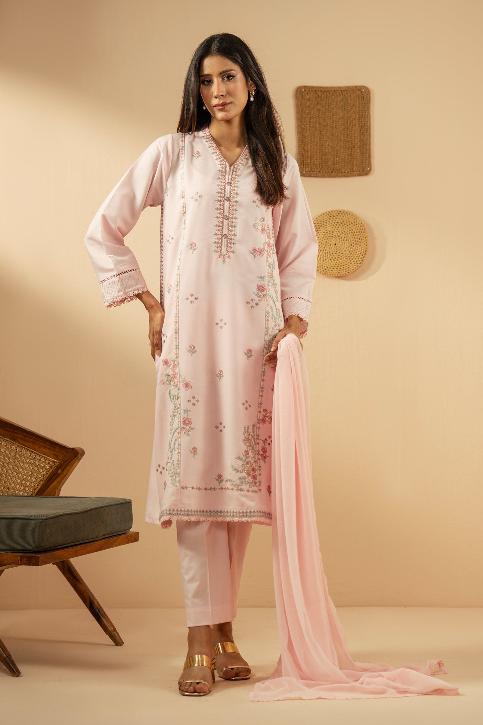Embroidered Cambric Zari Stitched 3 Piece Suit