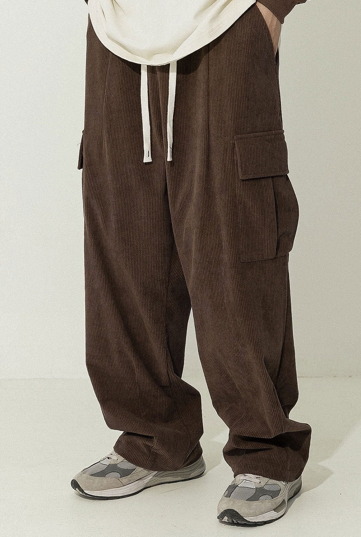 Loose Fit Corduroy Cargo Pants